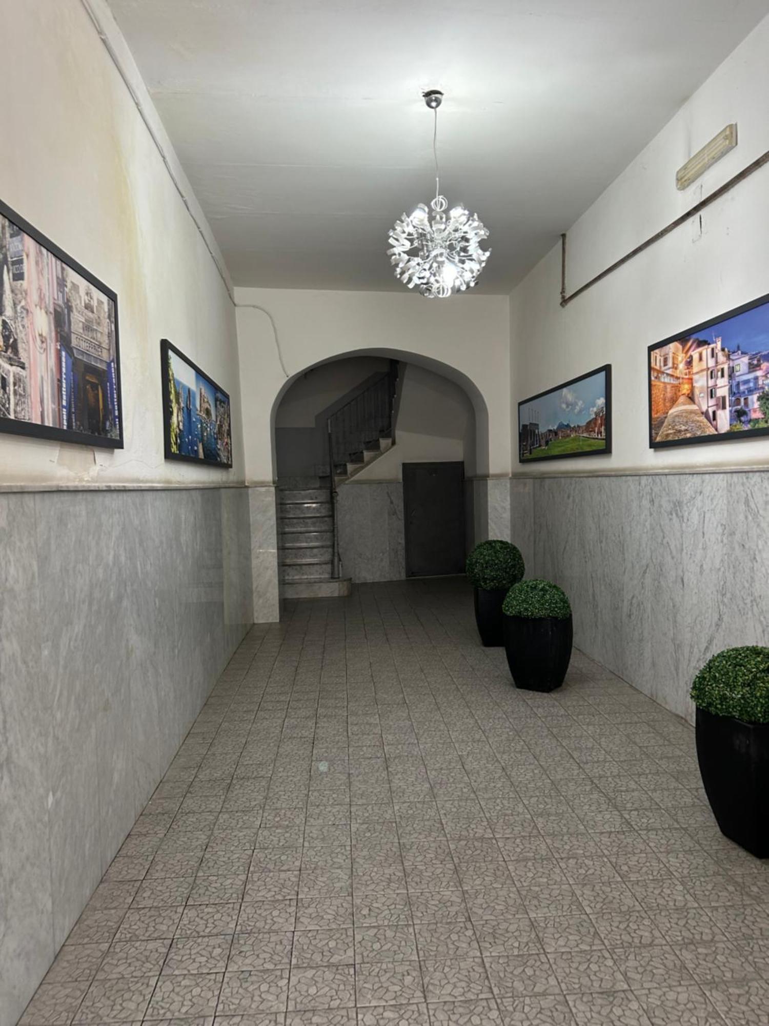 La Julienne Ac Napels Buitenkant foto